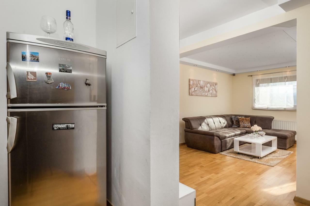 Apartman Javor Apartment Otocac Ngoại thất bức ảnh